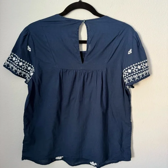 Lucky Brand Navy Blue Embroidered Floral Short Sleeve Women's Top - Picture 4 of 5